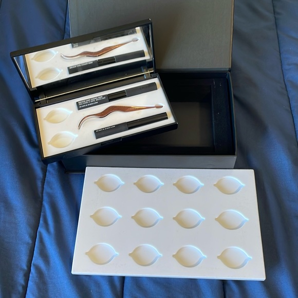 Lashify Control Kit & Storage Box - Picture 1 of 6